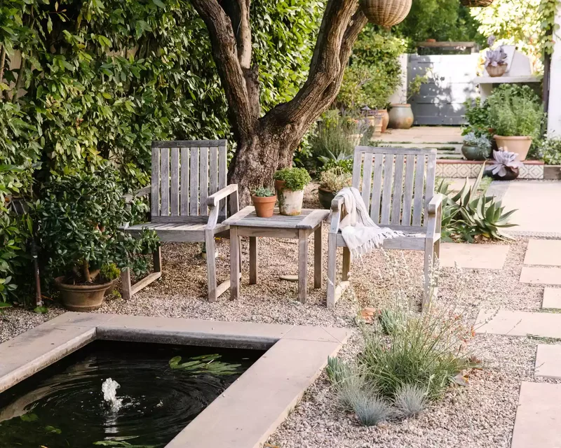 20 Beautiful Zen Garden Ideas for Peaceful Relaxation 7 Make It Into a Zen Living Room
