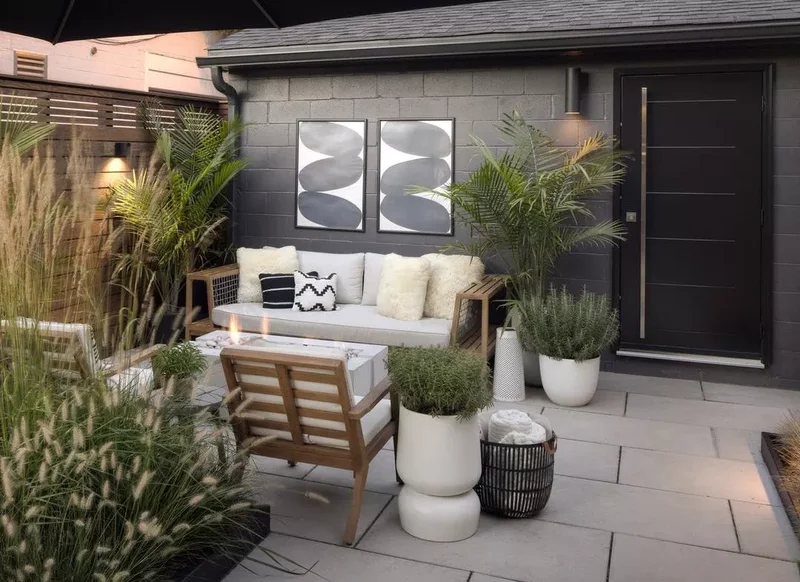 39 Contemporary Backyard Ideas to Elevate Your Outdoor Oasis 27 Make It Moody and Dramatic