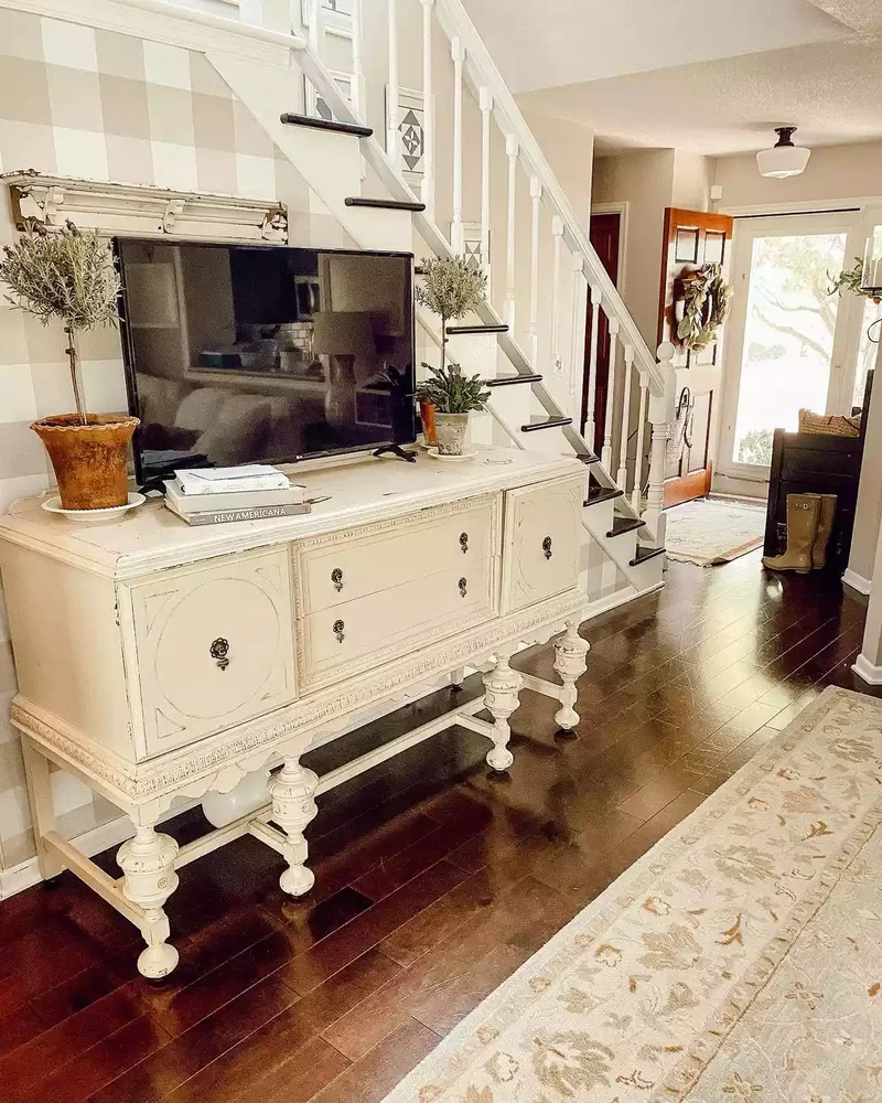 22 Beautiful Farmhouse TV Stand Styling Ideas You'll Love 11 Make It Symmetrical