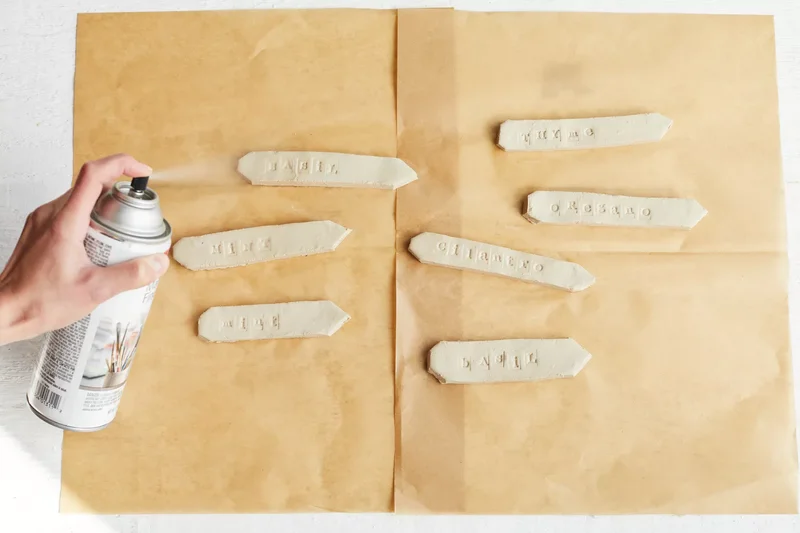 22 Winter Garden Projects That'll Inspire Cold-Weather Planting 1 Make Some Labels