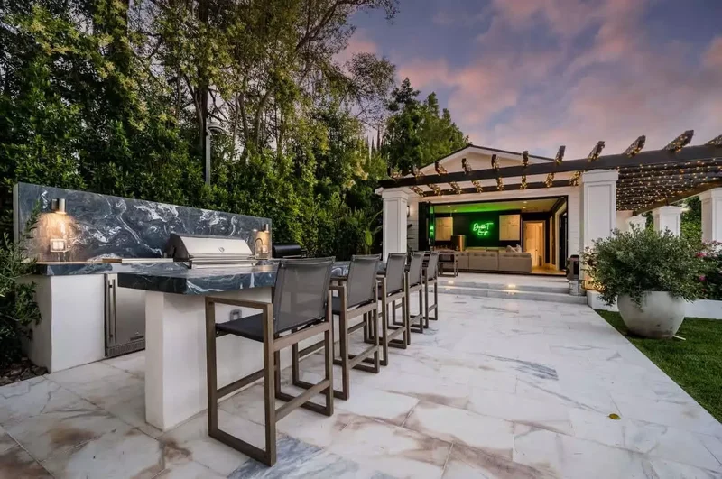 18 Amazing Outdoor Dining Ideas for Your Dream Backyard 12 Make a Statement With Your Outdoor Flooring