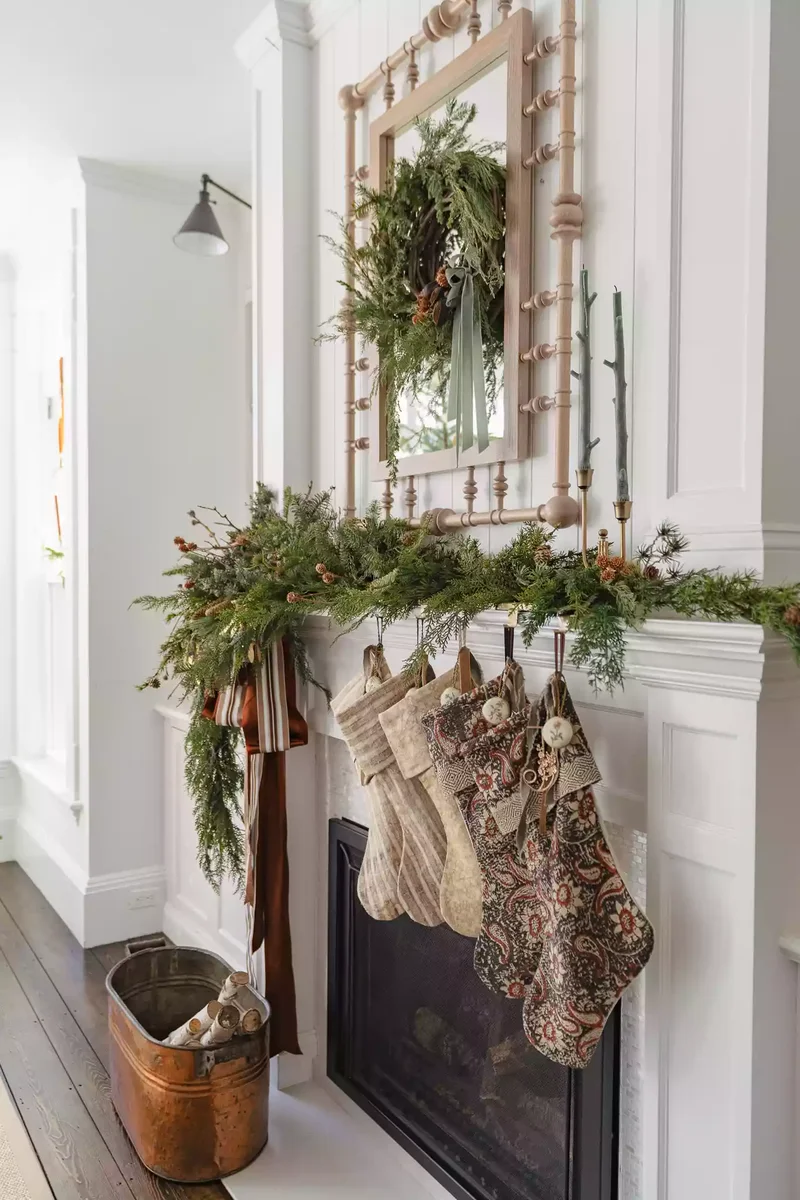Mantel Wreath
