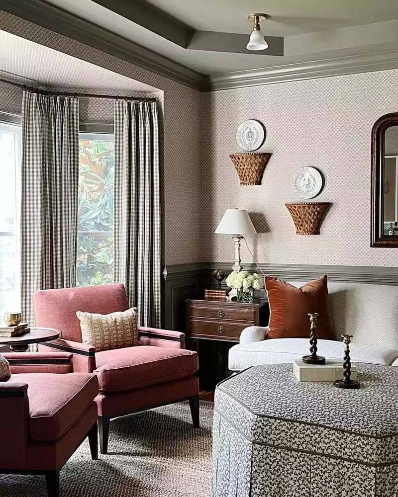 Matching Ceiling and Trim