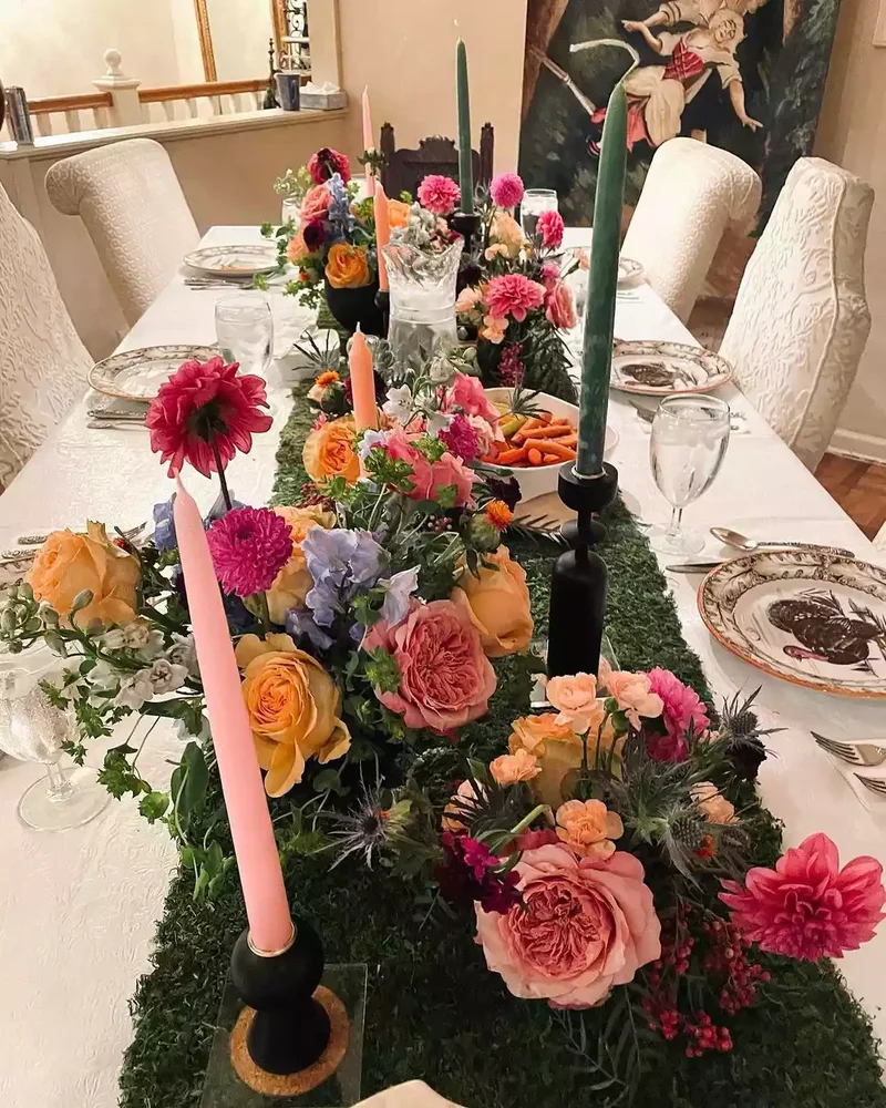 62 Stunning Thanksgiving Table Settings That Will Wow Guests 28 Maximalist Table Setting