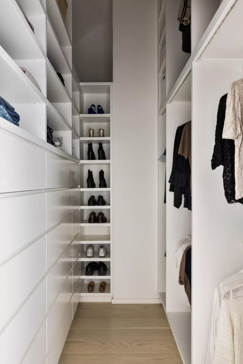 Maximize a Narrow Closet