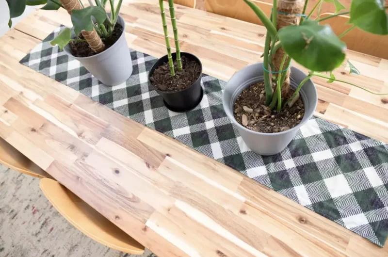 Mini Table Runner