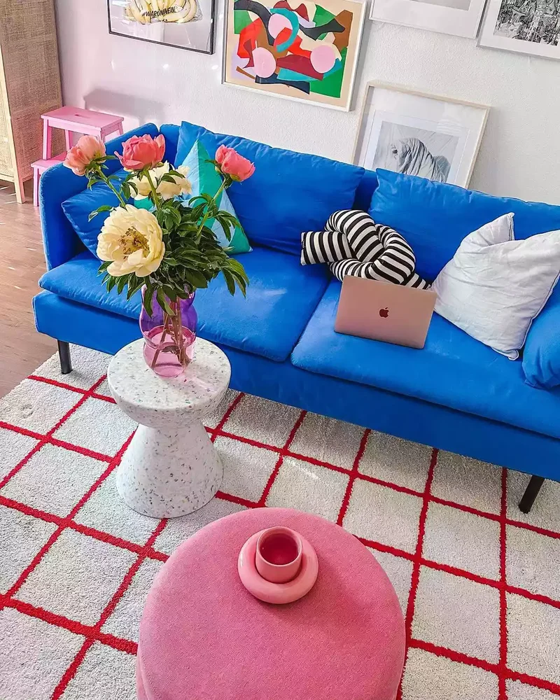 Mix Blue, Red, and White