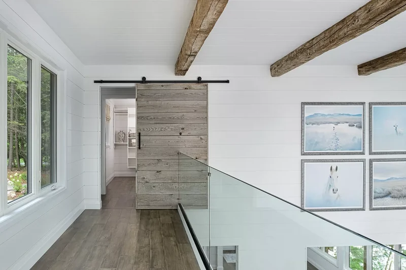 67 Farmhouse Style Ideas for Your Modern Rustic Home 17 Mix Old and New