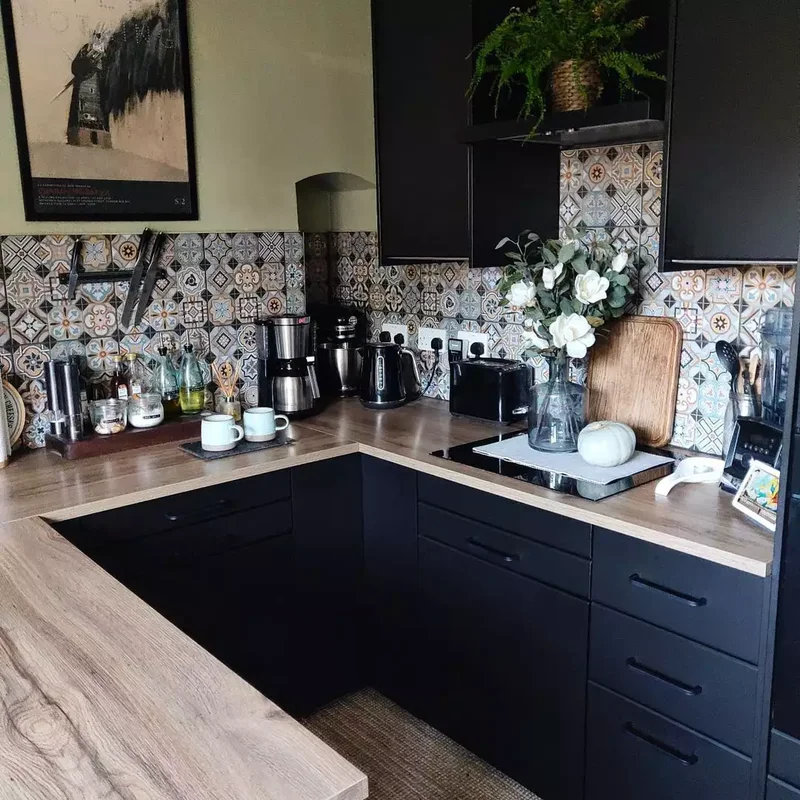 Mix Sage Walls With a Patterned Backsplash