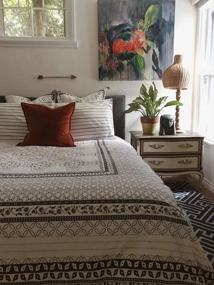 47 Bohemian Bedroom Designs That Feel Relaxed and Unique 4 Mix and Match Patterns