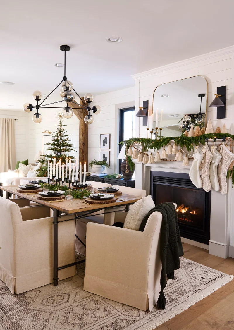 Modern Christmas Dining Room