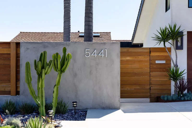 Modern Privacy Fence