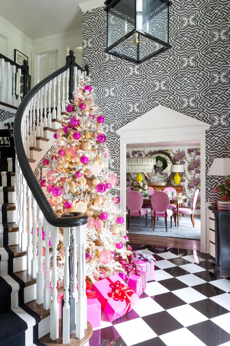 Modern White Christmas Tree