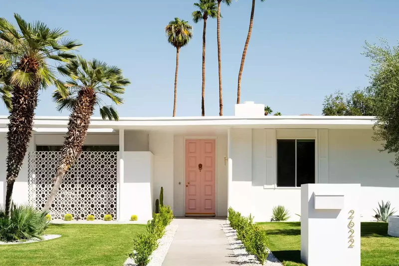 27 Mailbox Post Ideas That'll Boost Your Curb Appeal 23 Modern White Mailbox Post