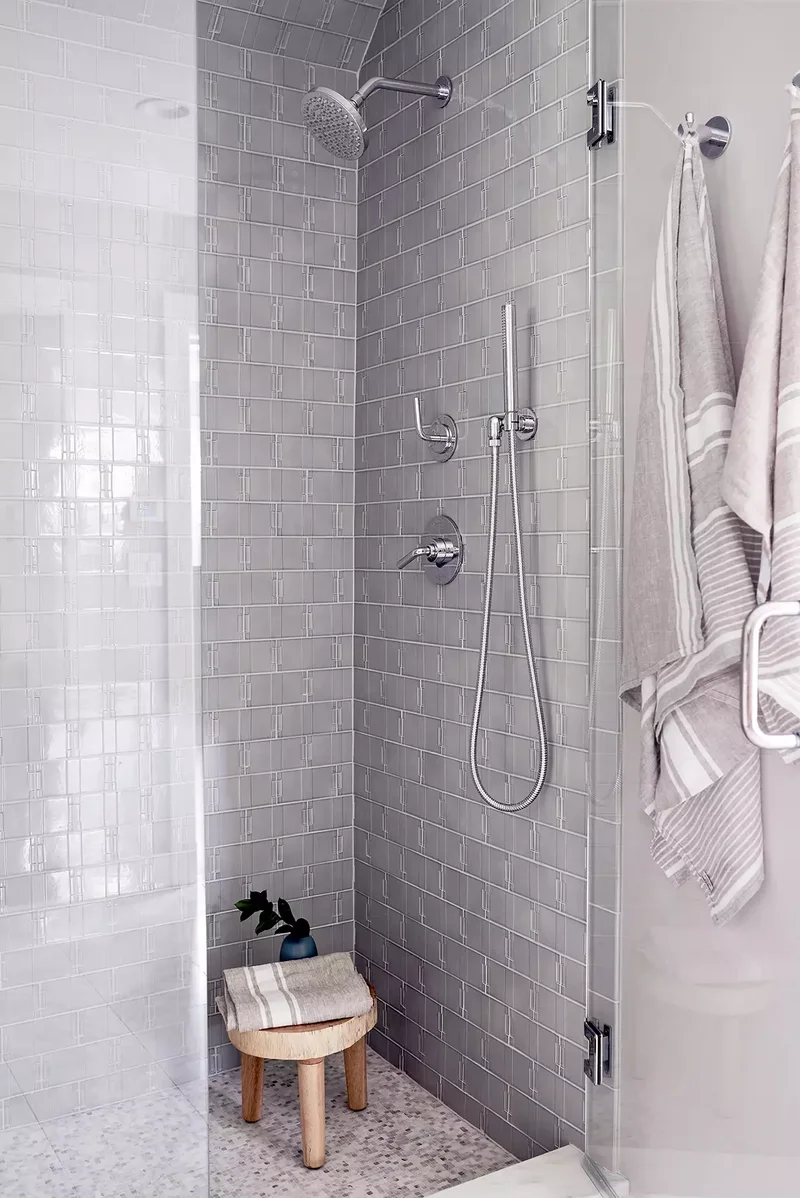 Monochrome Gray Tile