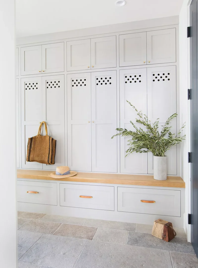 22 Stunning Mudroom Bench Ideas for Beautiful Storage 16 Mudroom Bench With Lockers