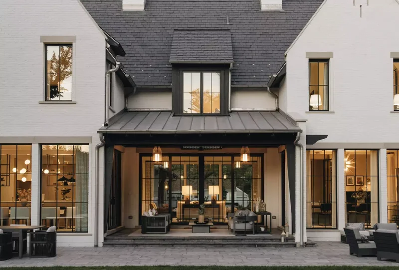 Multiple Points for Conversation