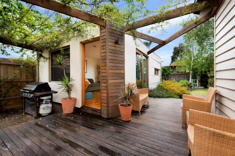 Music Studio and Guest House