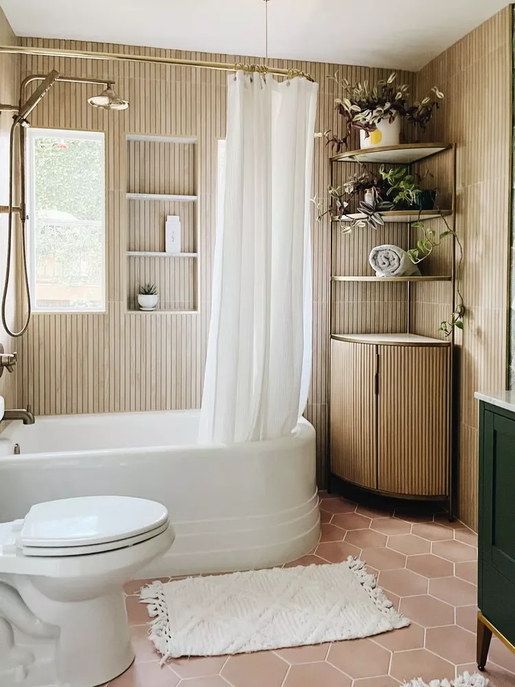 30 Designer Tips for Creating a Japandi Bathroom Retreat 27 Natural Textiles