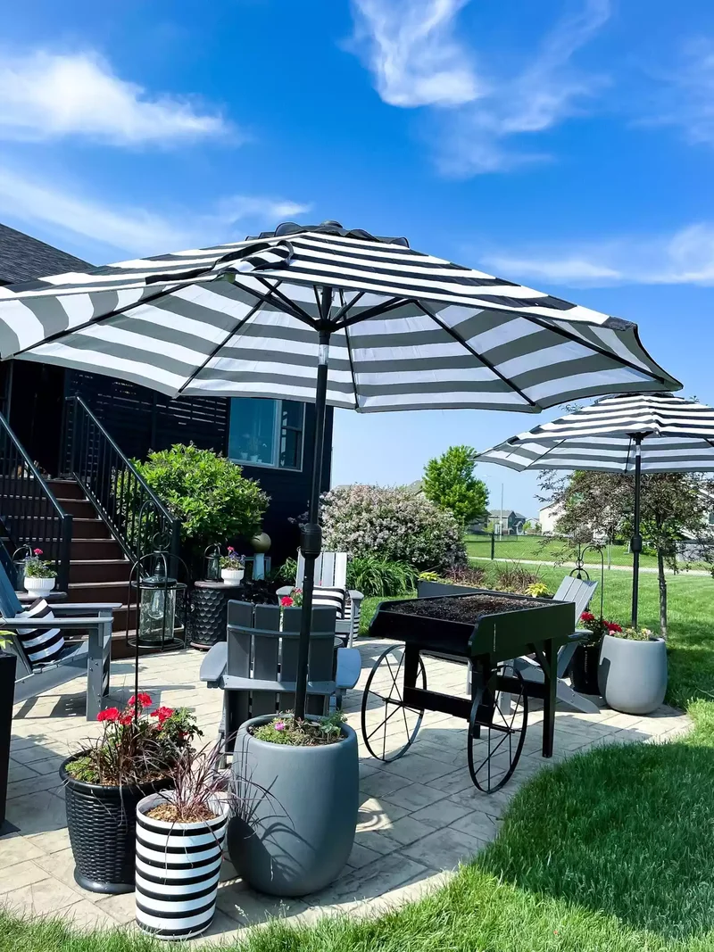 40 Budget-Friendly DIY Backyard Projects for Your Dream Oasis 38 Opt for a Matchy Look