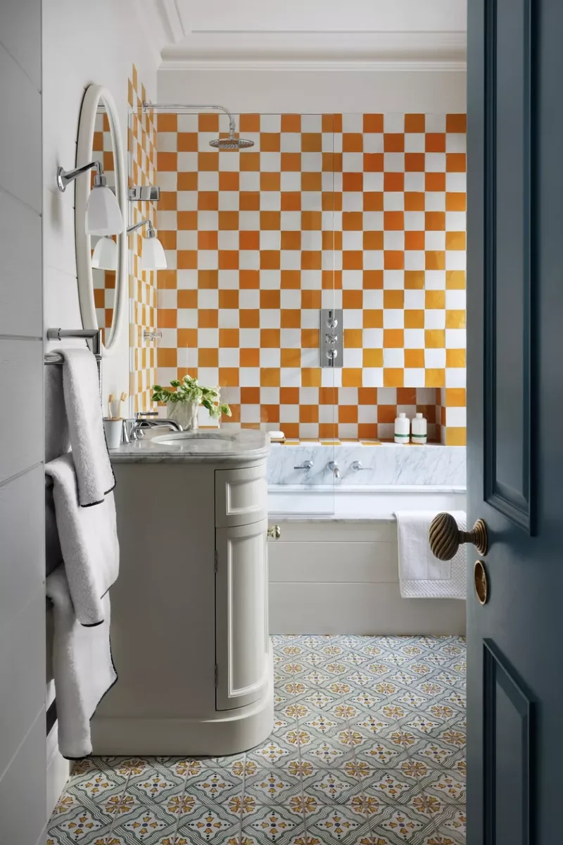 42 Vibrant Bathroom Color Ideas for Small Space Styling 9 Orange and Blue