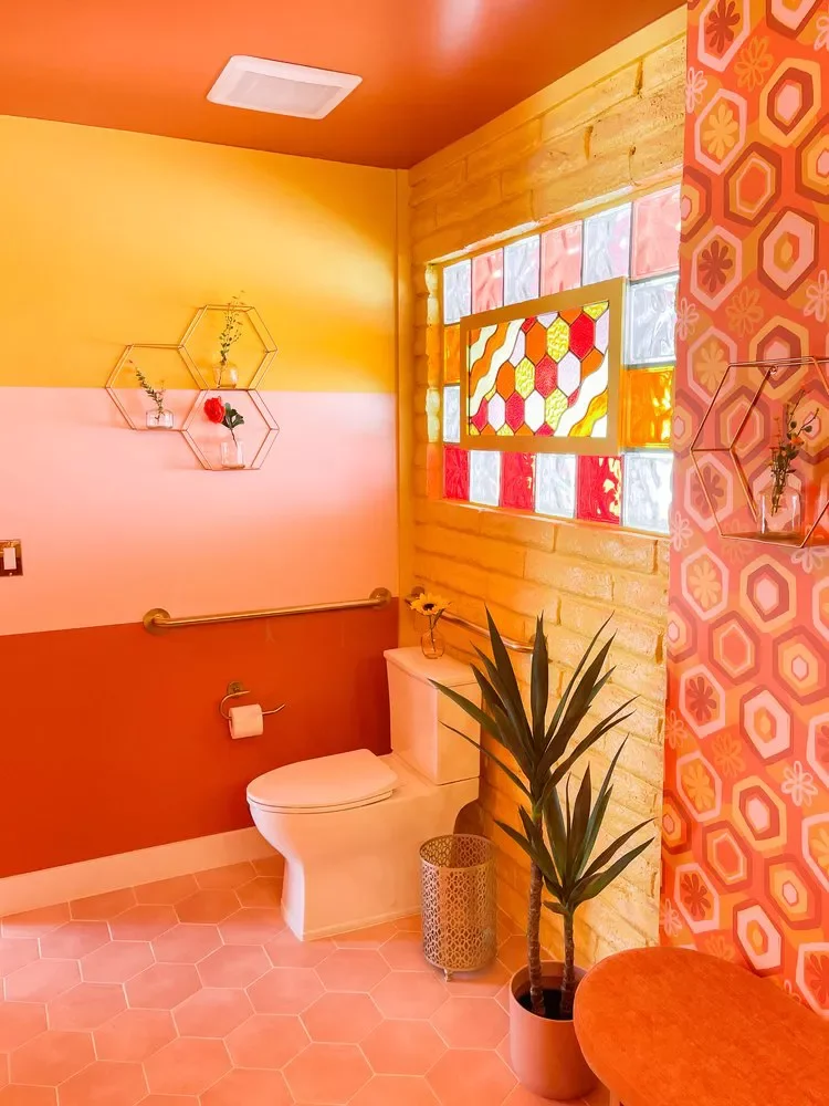 30 Designer-Favorite Bathroom Paint Shades That Never Fail 19 Orange