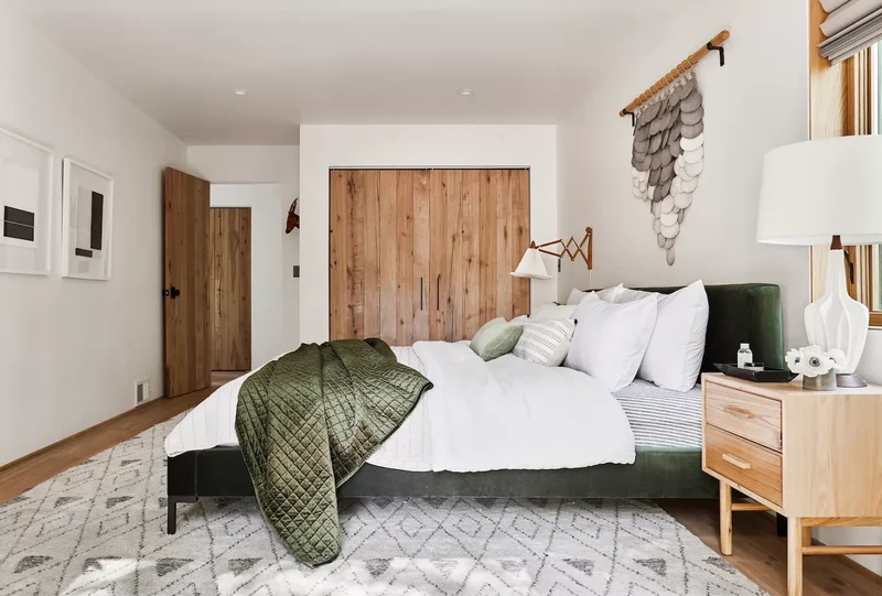 Organic Modern Bedroom