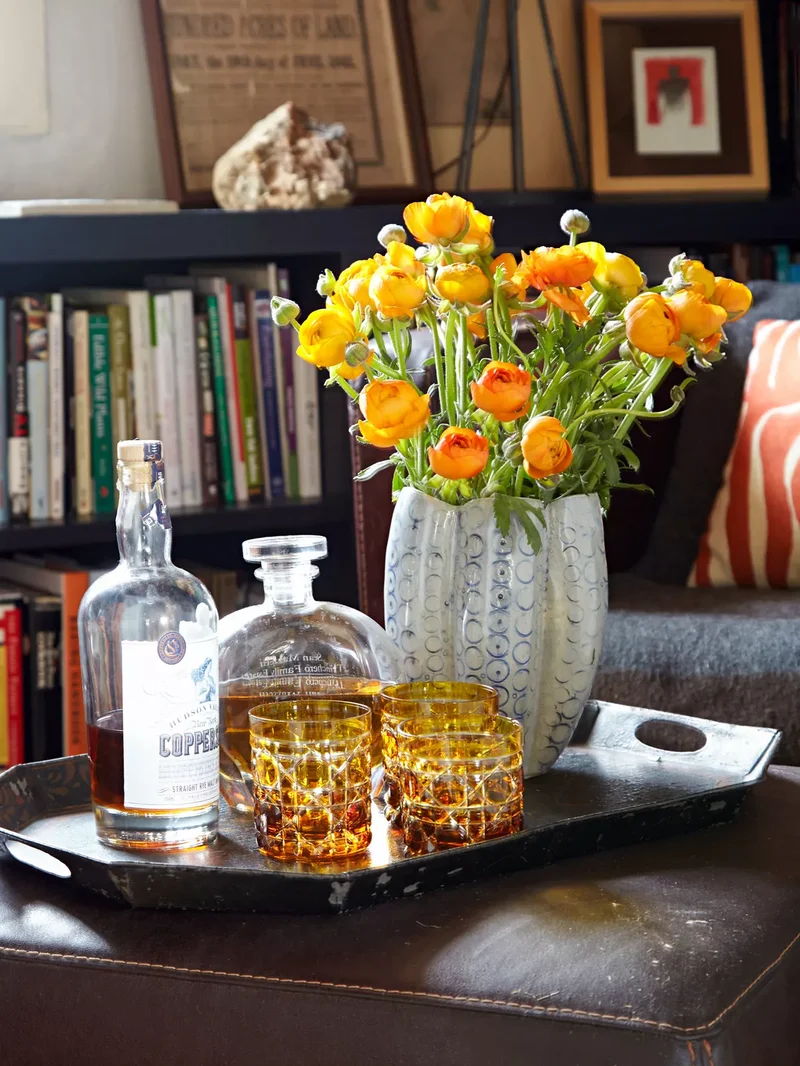 33 Stylish Ottoman Decorating Ideas for Your Living Room 15 Ottoman Bar Station