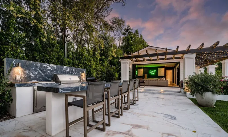 Outdoor Bar Lighting