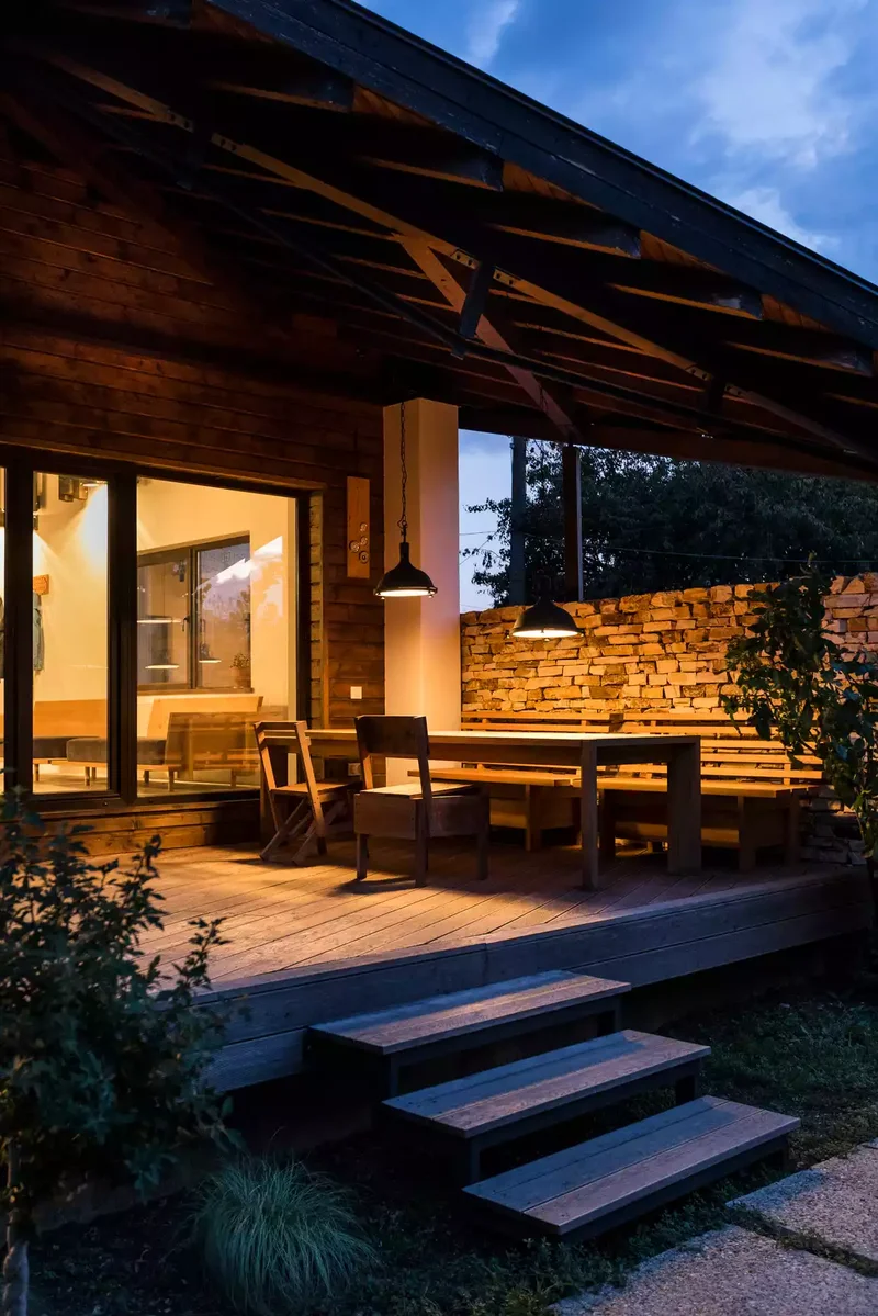 Outdoor Dining Room Lights