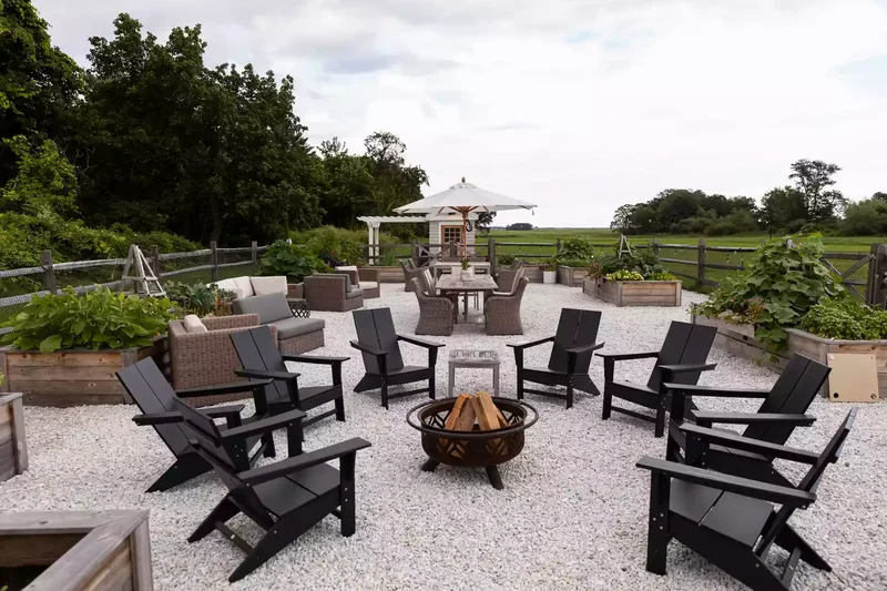 Outdoor Entertainment Area