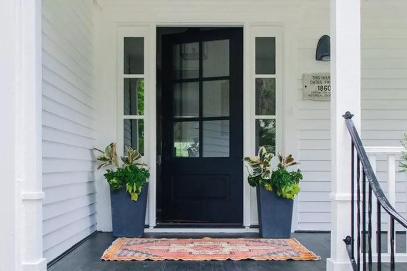 21 Front Entry Designs That Impress Before the Door Opens 11 Outdoor Rug