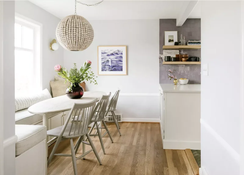 30 Breakfast Nook Ideas to Create Your Inviting Corner 4 Oval Breakfast Nook Table