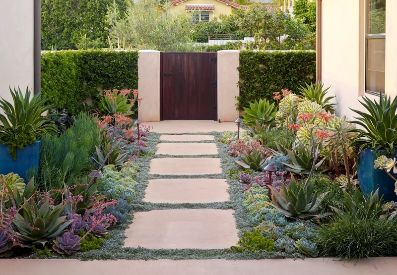 24 Beautiful Garden Path Ideas for Your Outdoor Retreat 8 Oversized Stepping Stones