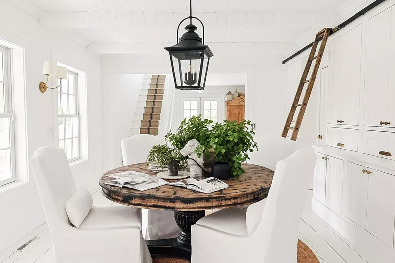 32 Modern Farmhouse Dining Room Ideas for Rustic Warmth 25 Paint It All White