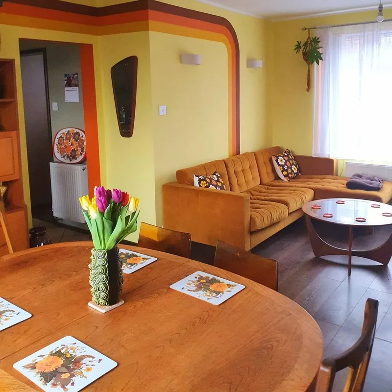 25 Beautiful Vintage Living Room Ideas for Your Home 2 Paint Perfection