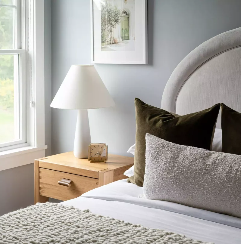 Paint Walls Pale Blue