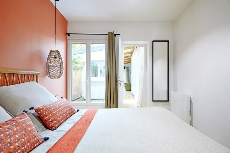 52 Small Bedroom Ideas That Maximize Your Compact Space 7 Paint an Accent Wall