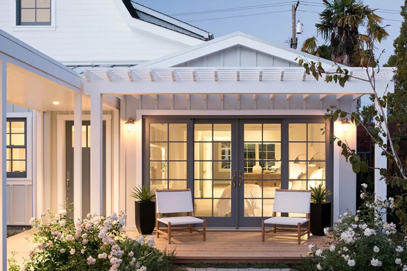 24 Covered Deck Designs to Create Shaded Outdoor Spaces 5 Paint the Pergola
