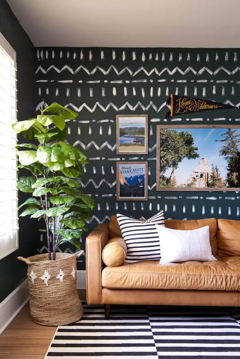 37 Accent Wall Ideas to Completely Transform Your Living Room 22 Painted Accent Wall