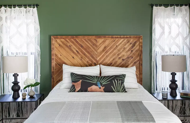 32 Dark Green Bedroom Designs to Inspire Your Next Makeover 26 Pair With Warm Wood Tones