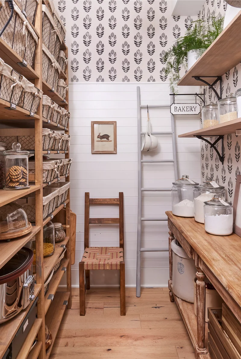 35 Walk-In Pantry Ideas to Maximize Your Storage Space 27 Pantry Storage Containers