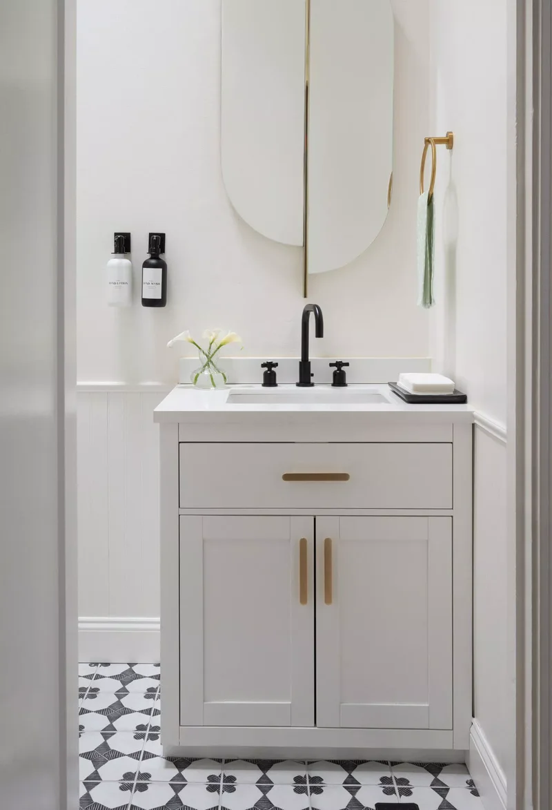 Patterned Minimalist Bathroom