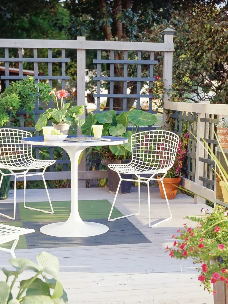 Personalize a Small Deck with Paint