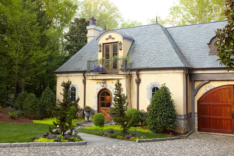 15 Stunning Driveway Designs That Boost Your Home's Appeal 6 Pick Stones with Substance