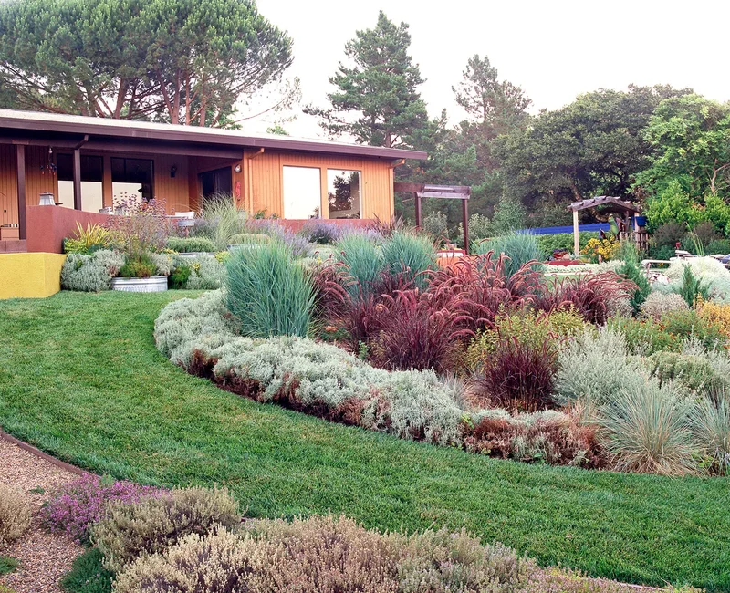 Place Garden Beds In Your Lawn