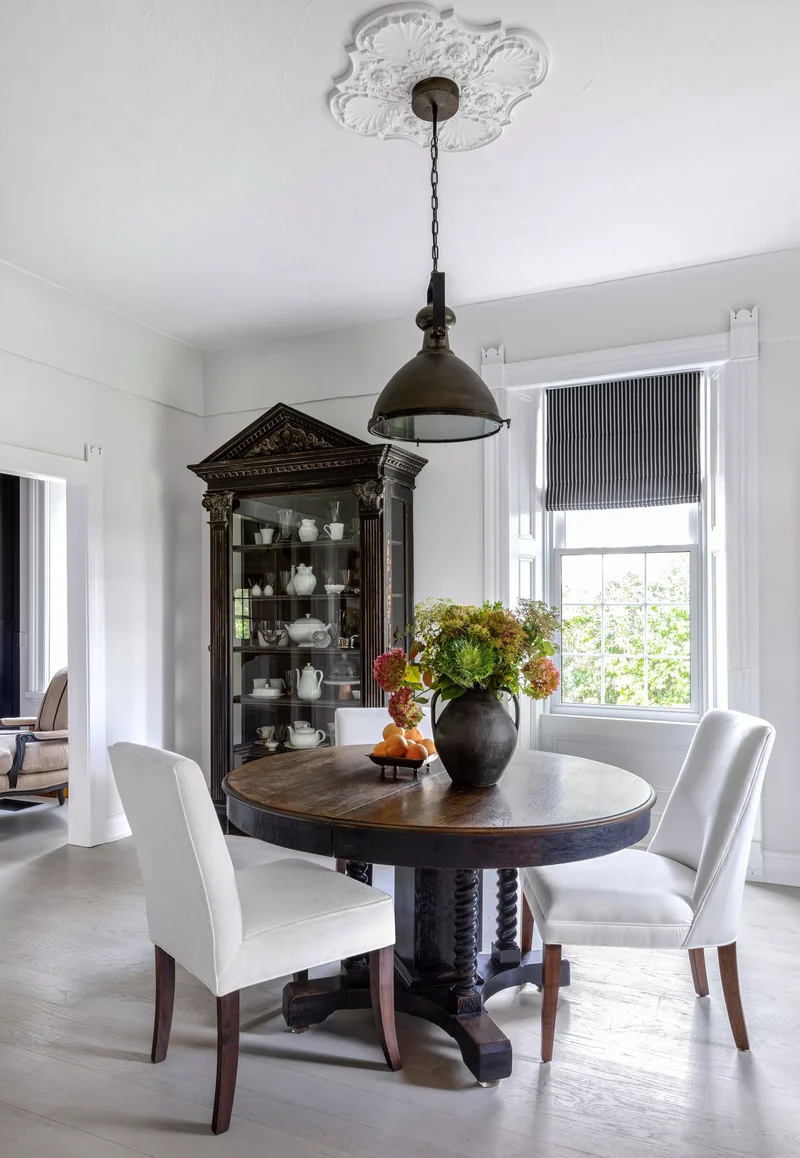 49 Dining Room Design Ideas to Transform Your Space 29 Play with Color Contrast