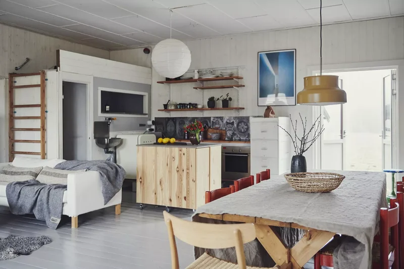 33 Compact Kitchen Island Ideas to Maximize Small Spaces 17 Play with Materials