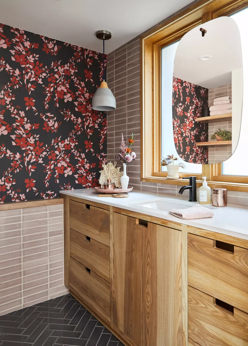 51 Stunning and Inspired Bathroom Wall Decoration Ideas 37 Play with Wall Tile Arrangement