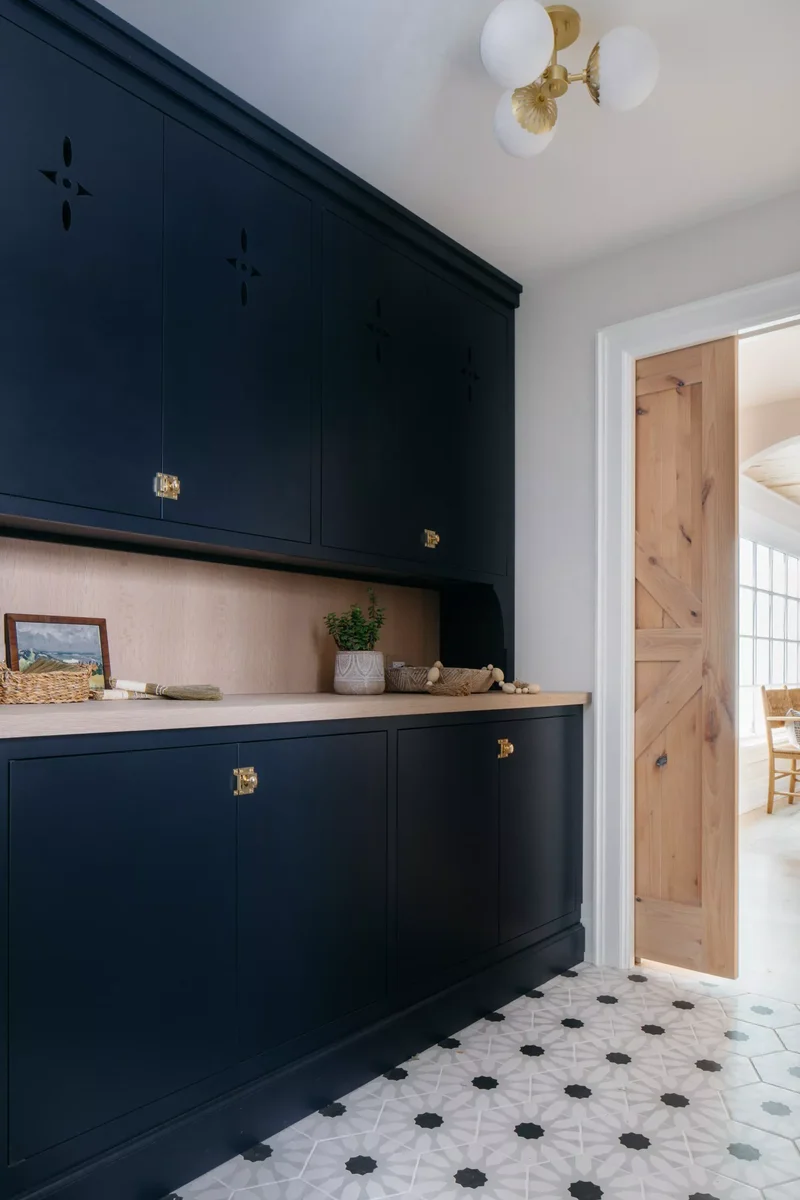 These Smart Pantry Door Designs Could Inspire a Kitchen Makeover 17 Pocket Barn Door